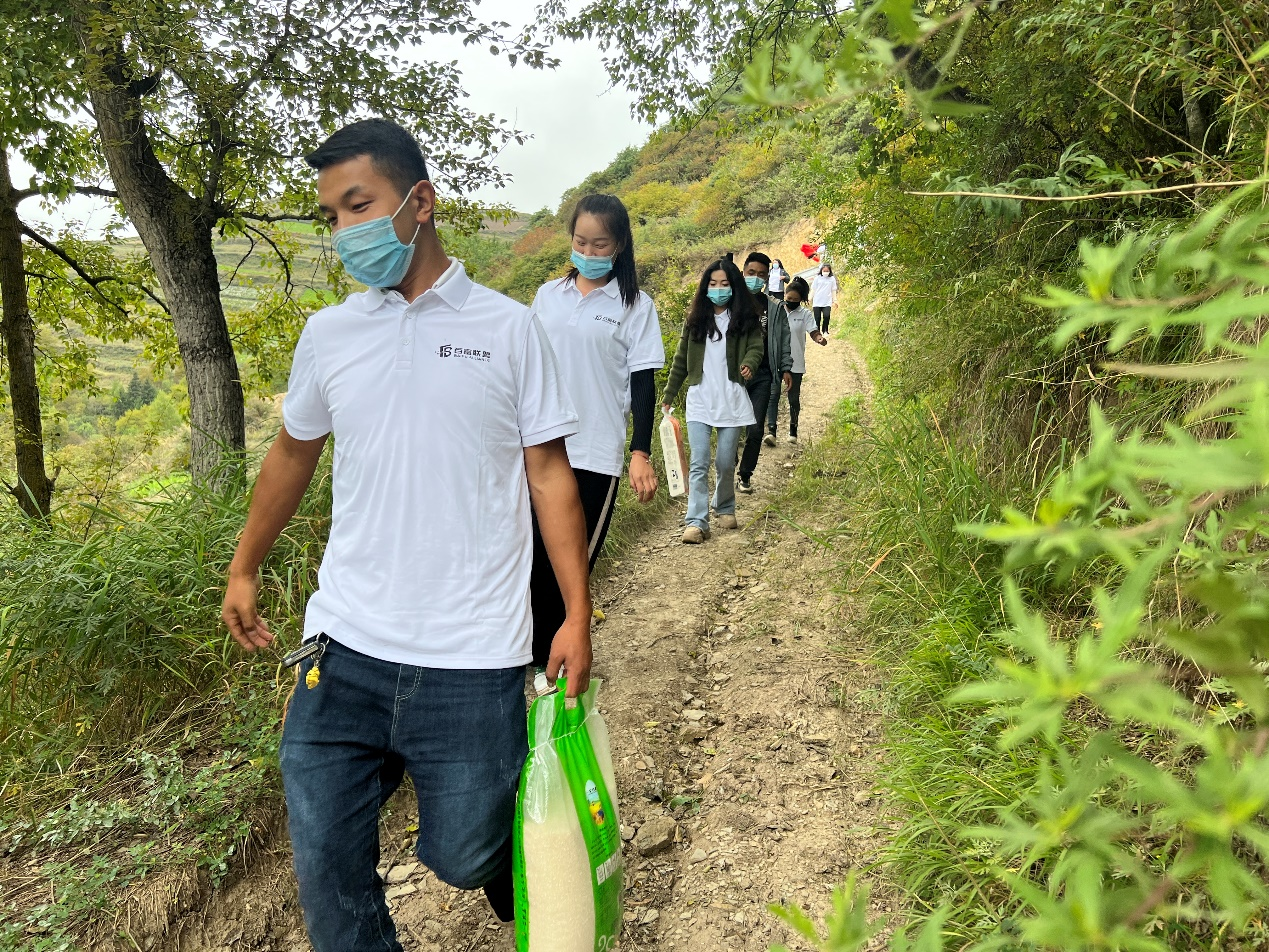 《百富联盟》“万里长征”公益大凉山之行 图6